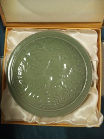 上林湖越窑青瓷瓷盘 赏盘 摆盘 挂盘。，非常漂亮，盘子直径22厘米左右。全新。