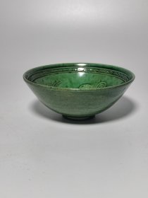旧藏，定窑绿釉刻双凤纹碗，口径10厘米