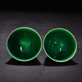 明成化红釉刻龙纹内绿釉杯2 高4.5厘米 宽7厘米