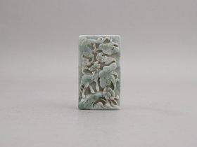 翡翠浮雕牌子