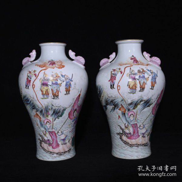 旧藏 清乾隆珐琅彩描金水漫金山人物故事纹福耳瓶 高31.8×20厘米