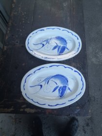 82年福州地球青鱼搪瓷盘2个