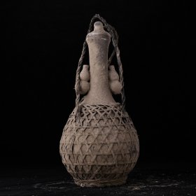 明青花竹编双系纹双耳葫芦瓶窖藏