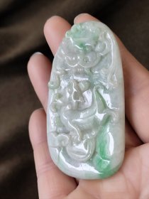 天然A翡飘阳绿瑞兽玉佩挂件