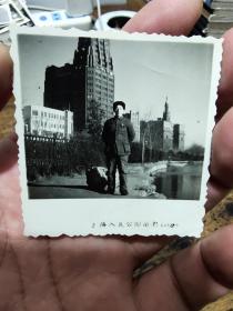 60年上海人民公园留影——照片