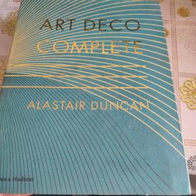 ART DECO COMPLETE 8开精装，原版英文书
