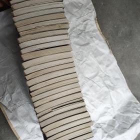 阿加莎 克里斯蒂作品全集：怪屋  煦阳岭的疑云  长夜  桑苏西来客  蒙面女人  他们来到巴格达  目的地不明  藏书室女尸之谜  葬礼之后   伯特伦旅馆之谜  白马酒店  神秘的别墅  首相绑架案  遗产风波  外国学生宿舍谋杀案  波洛圣诞探案集  空幻之屋  神秘的昆恩先生  平静小镇里的罪恶  牌中牌  帷幕  惊险的浪漫  高尔夫球场的疑云  褐衣男子  走向决定性的时刻  公寓女郎