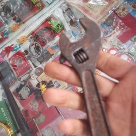 劳动牌繁体字老扳手，6寸小巧