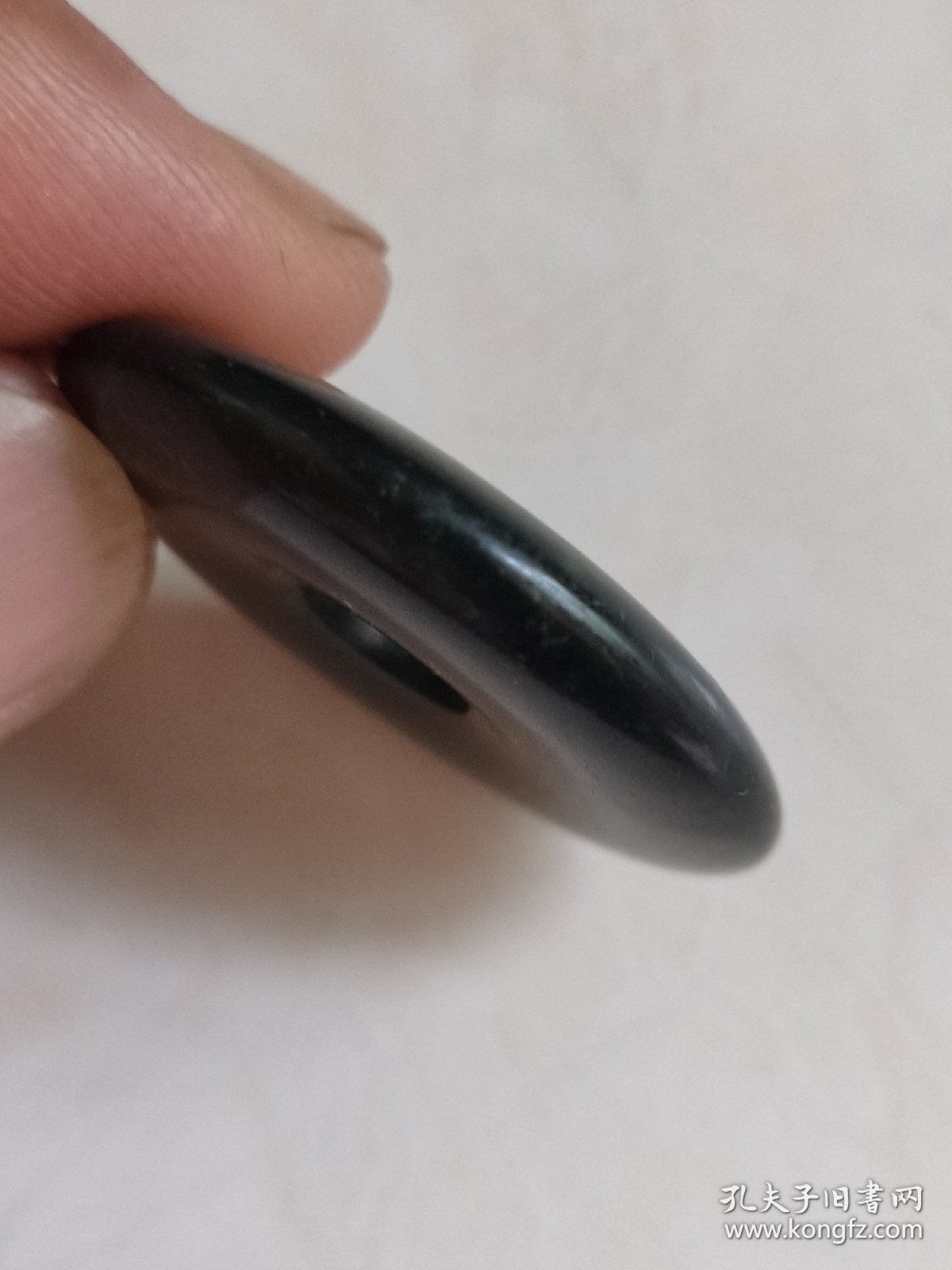 和田碧玉平安扣