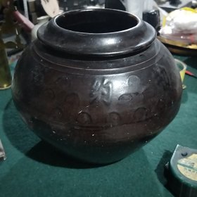 勤俭持家厉行节约陶瓷坛子