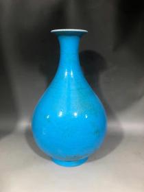 明代蓝釉瓶