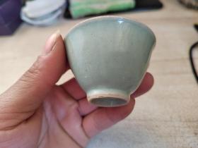 清代 豆青釉酒杯瓷片标本