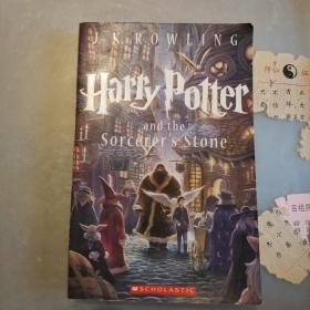 Harry Potter and the Sorcerer's Stone (Harry Potter Series, Book 1)