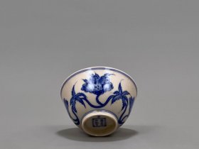 明成化红胎青花花卉纹杯5/9.5厘米