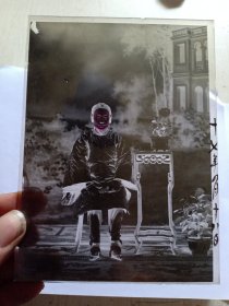 民国十七年玻璃底片，大户人家官家太太，尽显富贵。