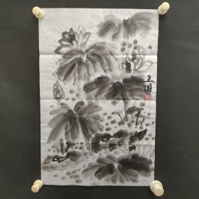 122e01：著名画家、花鸟师承李苦禅大师、中国美术家协会北京分会会员—钱卫国 花鸟国画作品一幅 ，纸本软片，尺寸约1.3平尺！