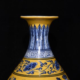 明宣德黄地青花鱼藻纹玉壶春瓶尺寸33*21厘米