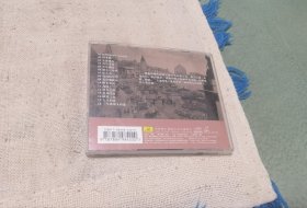 一张老的周旋的《天涯歌女》VCD