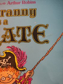 细节控名家Arthur Robins 稀有 My granny is a pirate 平装大16