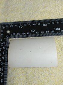 精品老照片，一群男女知青，表情状态各异，应该是还没准备好就拍了，很自然，B28