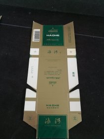 罕见！未使用新烟标（卡标）《濠河香烟（绿金）》烟标，濠河开凿于后周显德年间，环城四十里，被誉为南通城颈上的翡翠项链 ，徐州卷烟厂为南通市定制