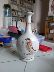 80年代湖北江陵酒厂酒瓶