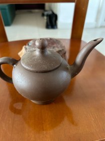搬家处理一批古玩杂项—-长觜紫砂壶