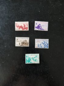 德占法国志愿军团1942邮票一套 品相如图，原胶新票，个别票有粘印，有软折。稀少热门品种。保真，包挂号，非假不退