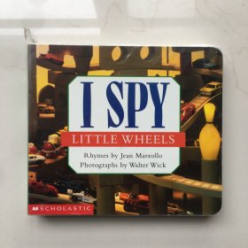 I Spy: Little Wheels  视觉大发现系列：小轮子    卡板书