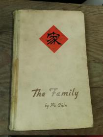 英文原版书-----《The Family ：家》！（刘旦宅 绘画插图本，28开精装本，1978年印，外文出版社）