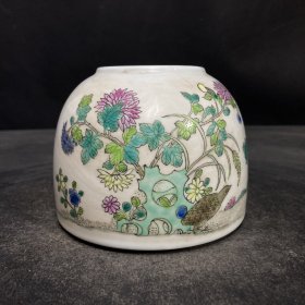 粉彩水罐，花开富贵