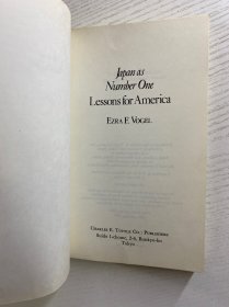 Japan As Number One: Lessons for America 日本成为第一：美国的教训（1979年英文版）32开（正版如图、内页干净）