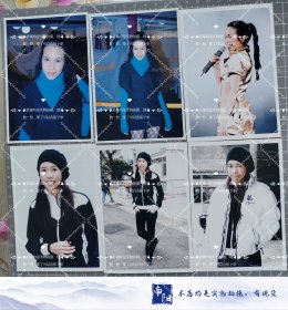 莫文蔚老照片33张合售，均是杂志社原版5寸老照片，实物拍摄有现货，要了可以直接下单。 抽17－1－013 外文名 Karen Joy Morris(本名) Karen Mok(艺名) 代表作品 忽然之间、他不爱我、阴天、如果没有你、盛夏的果实、慢慢喜欢你、电台情歌、爱、这世界那么多人、寂寞的恋人啊、头号粉丝、境外、爱情、呼吸有害、大话西游之月光宝盒、喜剧之王、食神、堕落天使、宝贝、广岛之恋、单