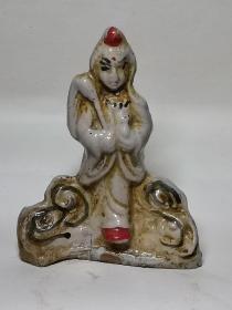 清代观音菩萨瓷像