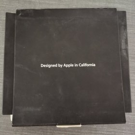 618光盘：DESIGNED BY APPLE IN CALIFORNIA 附小册子 2张光盘盒装