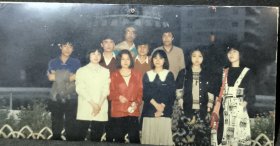 彩色照片（美女帅哥合影）