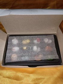 陶瓷动物摆件一盒