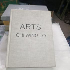 ARTS CHI WINGLO 号2 好 精 7249卢志荣于1988年以最佳论文奖取得哈佛大学建筑系硕士学位【乳白色布面精装本】