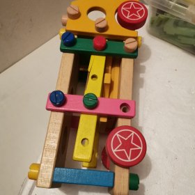 益智玩具车