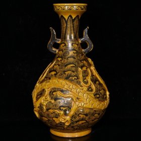 元代白浒孤窑黄釉墨彩雕刻龙纹双耳玉壶春瓶（34×20cm）