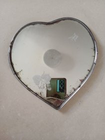 老镜子 镜面边有脱银 没有腿支架