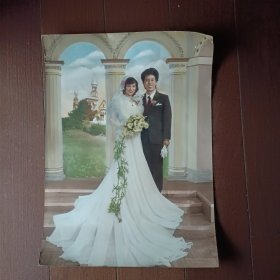 八十年代初期婚纱照片（巨幅结婚照片，手工上色）