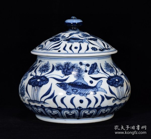明宣德年青花鱼藻纹盖罐20*20厘米