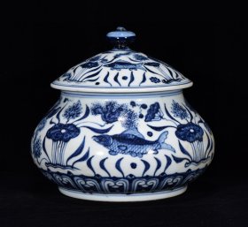明宣德年青花鱼藻纹盖罐20*20厘米