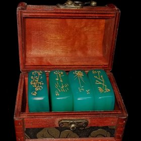 Z珍藏绿田黄印章,雕刻精美,入刀深邃,石质坚硬 总重535g