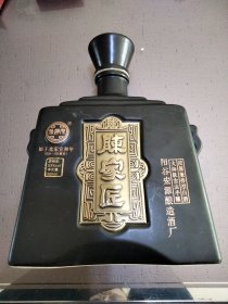 老酒瓶:陈家匠