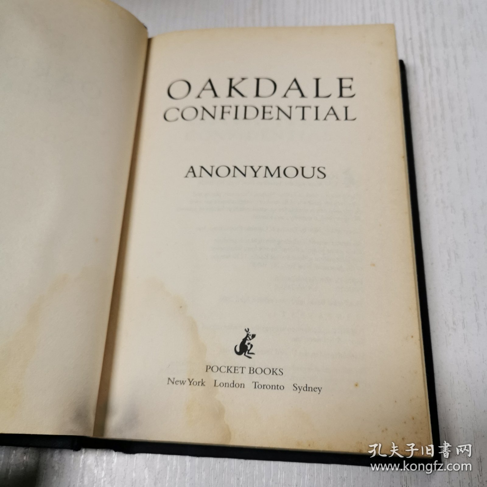 英文原版OAKDALE CONFIDENTIAL代尔机密
