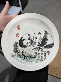 手绘熊猫陶瓷盘子陶瓷器