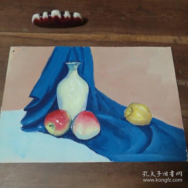 图57-静物，蓝布、梅瓶、水果。（39.7*27.3cm）

注：店内商品分类“一批画90年代”一起销售，前后约200张。不单卖。