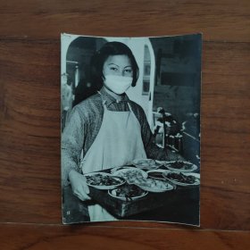 1960年，广东省番顺县大石公社食堂，饭菜品种丰富W